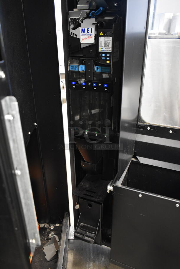 Metal Commercial Vending Machine w/ Cash Acceptor and Key. Tested and Working! - Image 8 of 12