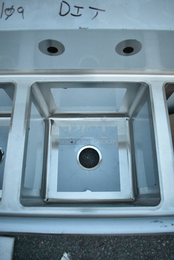 BRAND NEW SCRATCH AND DENT! Regency 600S31515 54" 16-Gauge Stainless Steel Three Compartment Commercial Sink with Galvanized Steel Legs and without Drainboards - 15" x 15" x 12" Bowls. No Legs - Image 6 of 8