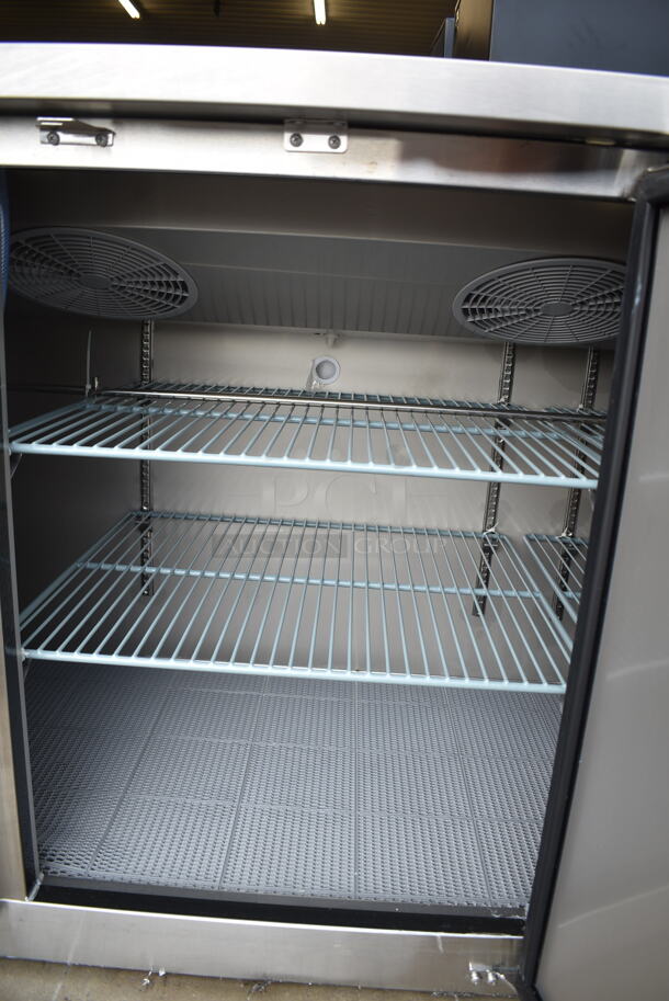BRAND NEW SCRATCH AND DENT! 2023 Avantco 178UDD4CTS Stainless Steel Kegerator / Beer Dispenser with (2) Double Tap Tower and Club Top - (4) 1/2 Keg Capacity. 115 Volts, 1 Phase. Tested and Working! - Image 8 of 10
