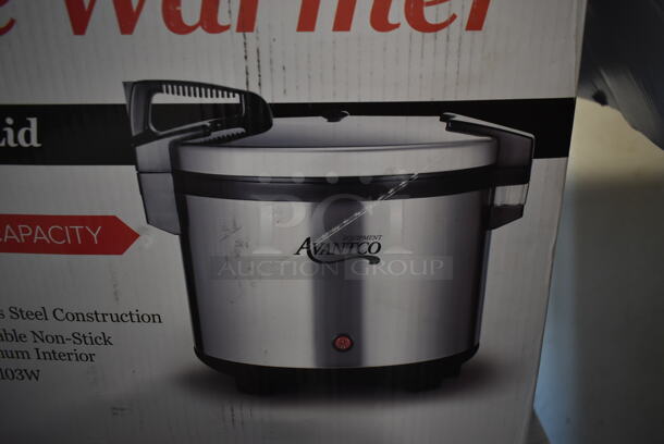 BRAND NEW SCRATCH AND DENT! Avantco 177RW92 Stainless Steel Commercial Countertop Rice Cooker. 120 Volts, 1 Phase. Tested and Working! - Image 5 of 11