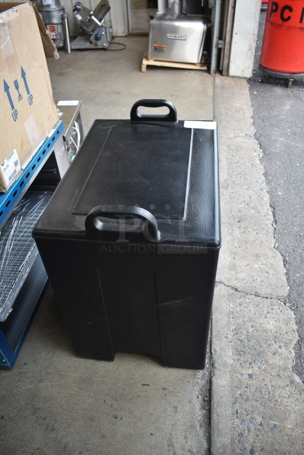 BRAND NEW! Choice Black Front Loading Insulated Food Pan Carrier - 5 Full-Size Pan Max Cap. - Image 5 of 5