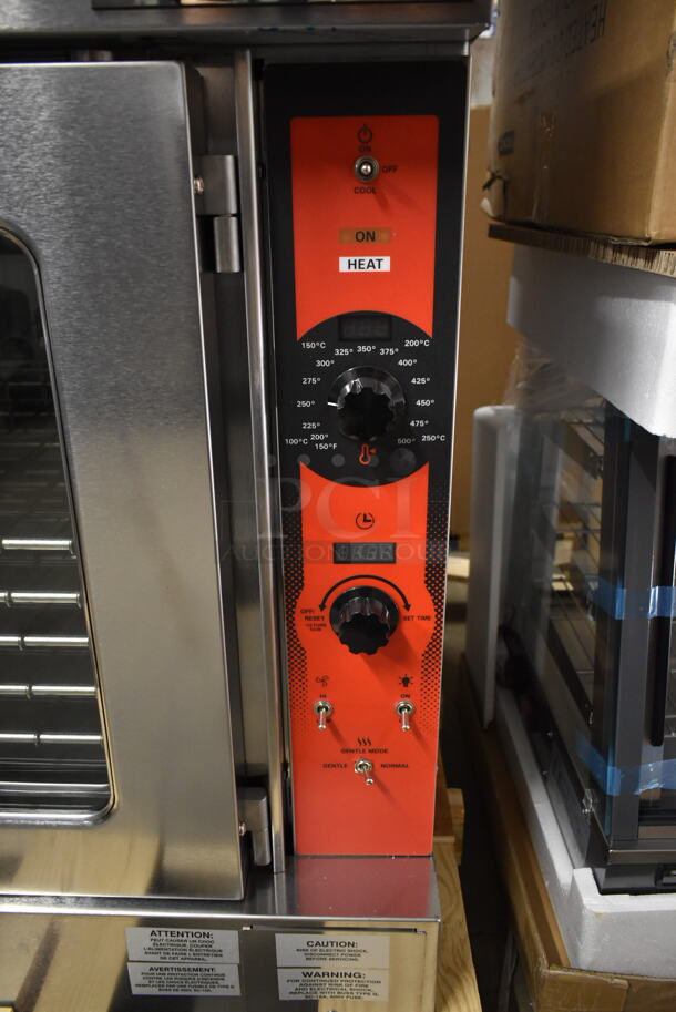 2 BRAND NEW SCRATCH AND DENT! Vulcan VC5ED ENERGY STAR Stainless Steel Commercial Electric Powered Full Size Convection Oven w/ View Through Doors, Metal Oven Racks and Thermostatic Controls. 240 Volts, 3/1 Phase. 2 Times Your Bid! Tested and Working! - Image 7 of 9