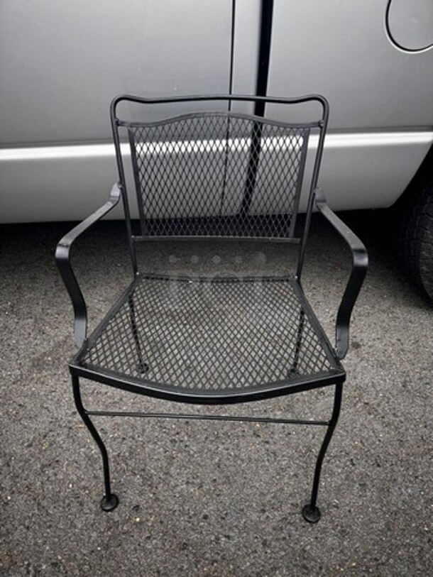 Outdoor Patio Chair BIDX4 - Image 1 of 3