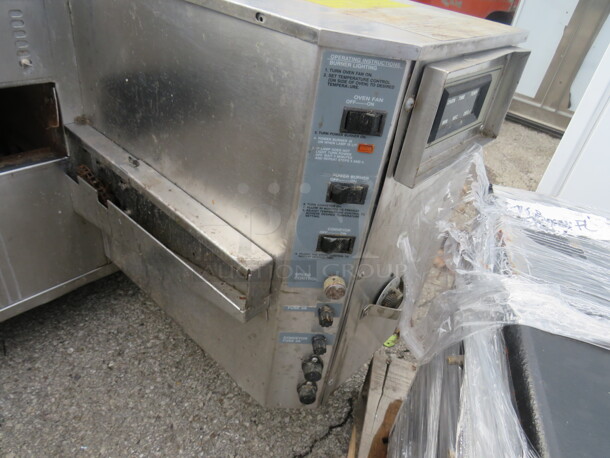 Double Stack Lincoln Impinger Conveyor Pizza Oven On Casters. Unable To Test. Model#1452. 120/208 Volt. 3 Phase. 2XBID. 2 Pizza Ovens Makes 1 Unit!!!  - Image 5 of 6