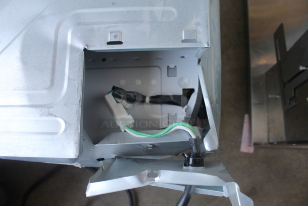 Sharp Metal Drawer Microwave Oven. - Image 4 of 6