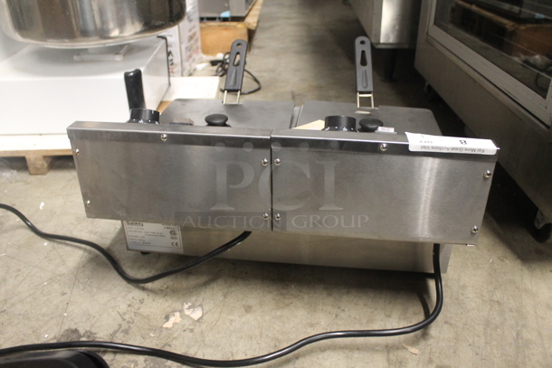 BRAND NEW! Galaxy 177EF20E Stainless Steel Countertop Electric Powered 20 Pound Dual Tank Fryer w/ 2 Metal Fry Baskets and Lids. 110 Volts, 1 Phase. Tested and Working! - Image 6 of 7