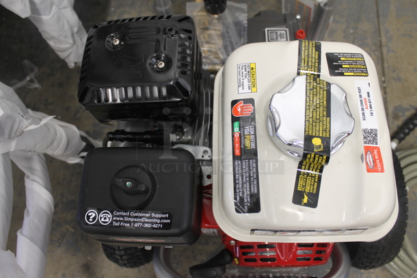 BRAND NEW SCRATCH AND DENT! Simpson ALH3425-S 60689 Aluminum Series Pressure Washer with Honda Engine and 35' Hose. 3600 PSI; 2.5 GPM. - Image 5 of 12