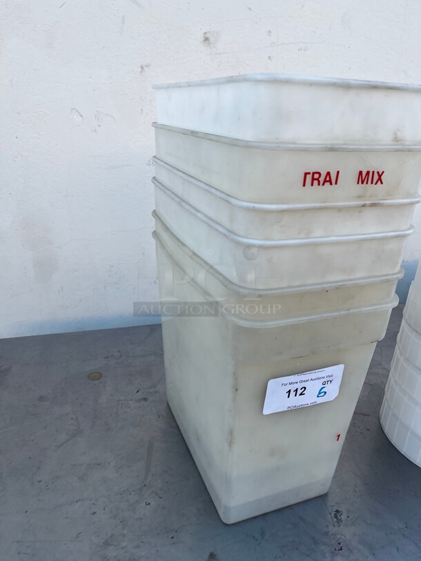 Commercial Plastic Containers NSF Great for Food Storage  - Image 3 of 8