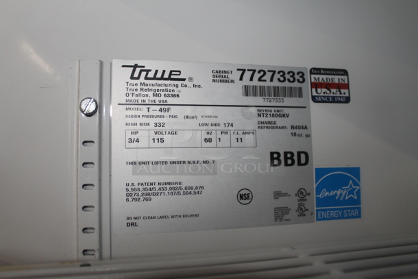 2013 True T-49F ENERGY STAR Stainless Steel Commercial 2 Door Reach In Freezer w/ Poly Coated Racks on Commercial Casters. 115 Volts, 1 Phase. Tested and Working! - Image 6 of 7