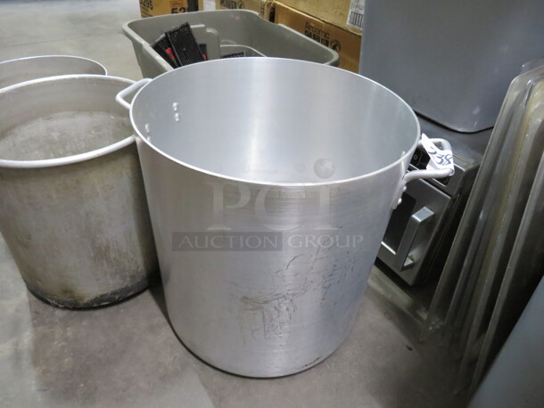 One Aluminum Stock Pot. 16X17
