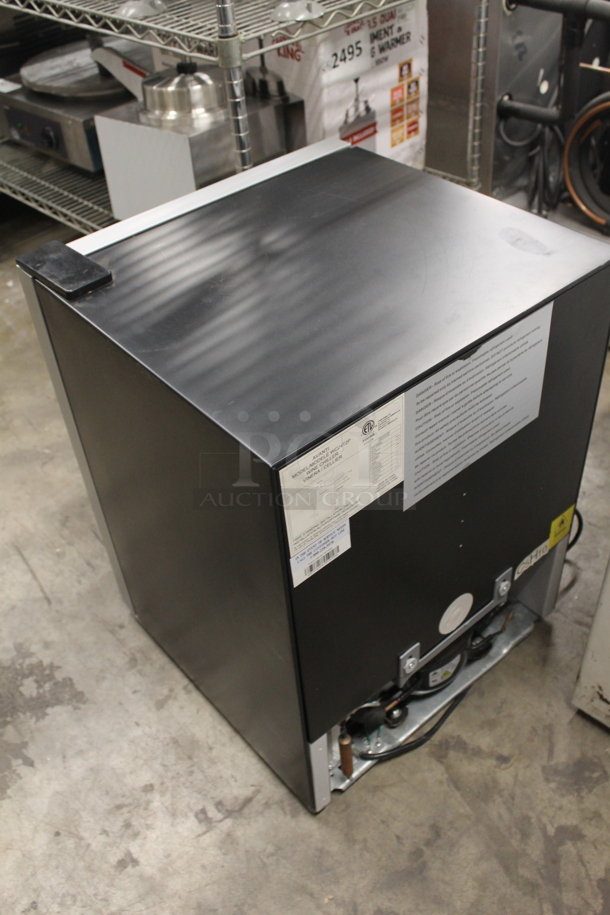 BRAND NEW SCRATCH AND DENT! Avanti WC24T2P Commercial Stainless Steel Freestanding Glass Door Wine Chiller With Polycoated Shelves And Black Cabinet On Commercial Casters. 115V. Tested And Working!  - Image 5 of 8