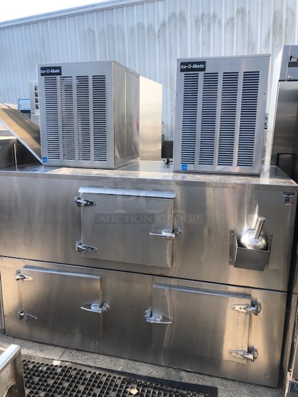 One Ice O Matic Ice Bin With Dual Ice Makers, And Scoop. Working When Removed. #MFI1256A3. 208-230 Volt. #1500-2. 72X37X75