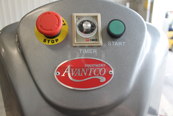 BRAND NEW SCRATCH AND DENT! Avantco 177MX60 Metal Commercial Floor Style 60 Quart Planetary Dough Mixer w/ Stainless Steel Mixing Bowl, Bowl Guard, Extra Bowl Support Piece, Dolly, Dough Hook, Paddle and Whisk Attachments. 240 Volts, 3 Phase. Tested and Working! - Image 3 of 12