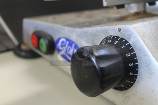 Globe C10 Stainless Steel Commercial Countertop Meat Slicer w/ Blade Sharpener. 115 Volts, 1 Phase. Tested and Working! - Image 4 of 5