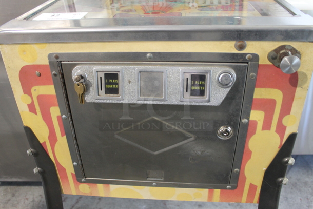 Bally Old Chicago Metal Commercial Floor Style Coin Operated Pinball Machine. Comes w/ Keys. Tested and Powers On! - Image 5 of 10