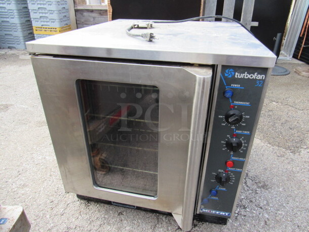 One Moffat Turbofan 32 Natural Gas Convection Oven With 4 Racks. Model# G32MS. 28X35X30