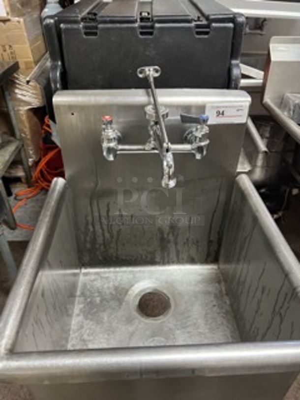 Stainless Steel Prep & Utility Sink - DuraSteel 1 Compartment Commercial Kitchen Sink - NSF Certified - Single 18 inch  x 18 inch Inner Tub with Faucet (Restaurant, Kitchen, Laundry, Garage) Tested and Working!