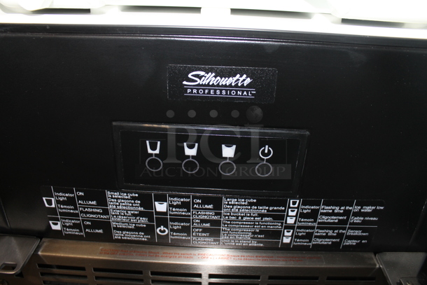 BRAND NEW SCRATCH AND DENT! Danby DIM32D1BSSPR 32lb 15" Stainless Steel Built-In Self Contained Ice Maker. 115 Volts, 1 Phase. Tested and Working! - Image 3 of 4