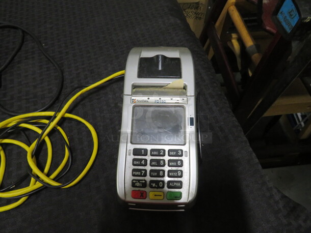 One First Data Portable CC reader. FD130. - Image 1 of 1