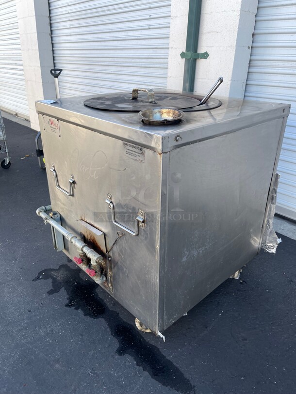 Clean! Tandoor Oven, Commercial NSF Gas Tandoori Oven for Restaurants - 32 inch Natural Gas On Casters Tested and Working! - Image 4 of 9