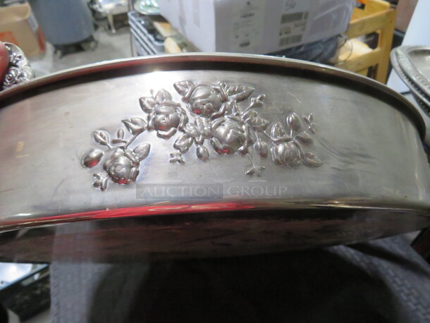 One AWESOME Vintage Look 18.5X3 Stainless Steel Serving Bowl/Tray. - Image 3 of 3