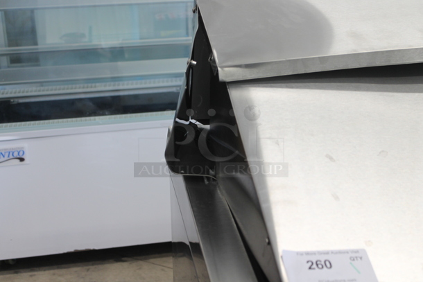 BRAND NEW SCRATCH AND DENT! Avantco 178APT71MHC Stainless Steel Commercial 71" Sandwich Salad Prep Table Bain Marie Mega Top on Commercial Casters. Tested and Working! - Image 3 of 7