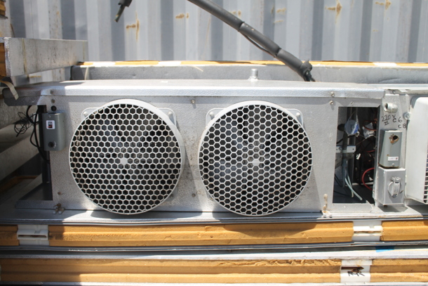 2 Arctic Walk In Boxes That Make One Combo Box w/ Russell AE26-75B 208/230 Volt, 1 Phase Evaporator, Commercial Evaporator, Trenton Compressor and Trenton TEZA020L8-HS2B-F 208-230 Volt, 1 Phase Compressor. Cooler Is 8'x12' and Freezer Is 8'x8'. 2 Times Your Bid! - Image 3 of 12