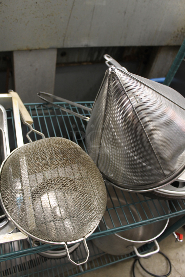 ALL ONE MONEY! Two Tier Lots of Various Items Including Metal Skillets, China Cap Strainer and Stock Pot - Image 4 of 7