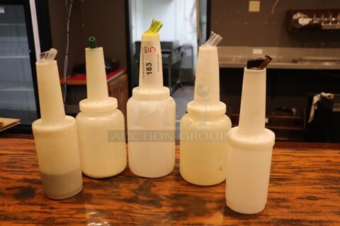Plastic Store and Pour Bottles Misc Sizes
Qty 5
Your Bid x 5