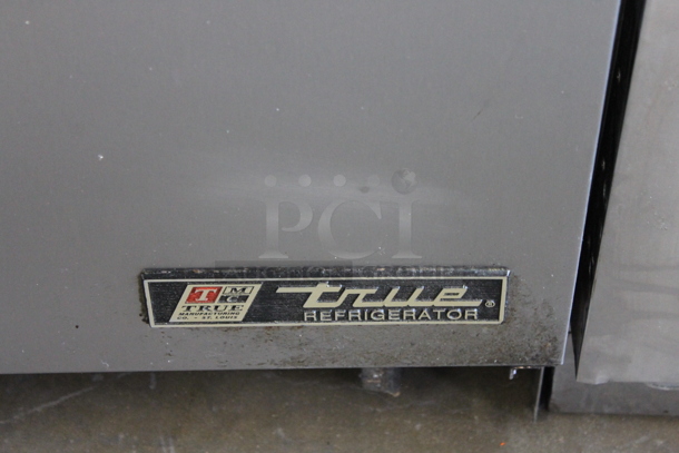 True TWT-48 ENERGY STAR Stainless Steel Commercial 2 Door Work Top Cooler on Commercial Casters. 115 Volts, 1 Phase. Tested and Powers On But Does Not Get Cold - Image 7 of 7