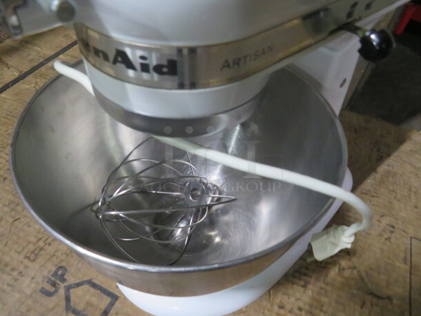 One Kitchenaid Mixer With Bowl And Whip. - Image 4 of 4