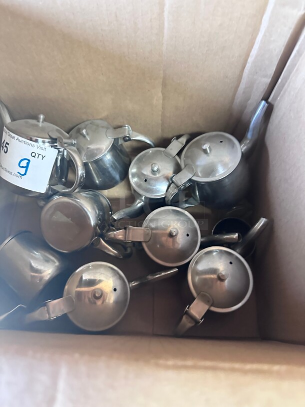 Clean! Winco JB2932 32 oz Teapot w/ Gooseneck - Stainless Steel, Mirror Finish NSF  - Image 2 of 3