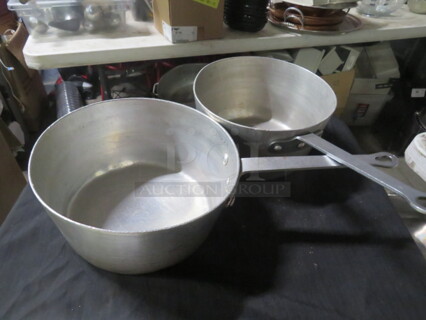 Aluminum Sauce Pot. 9.5X5. 2XBID