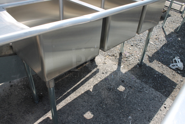 BRAND NEW SCRATCH AND DENT! Regency 60031717224 103" 16-Gauge Stainless Steel Three Compartment Commercial Sink with Galvanized Steel Legs and 2 Drainboards. Bays 17x17x12. Drain Boards 22x19x1 - Image 8 of 8