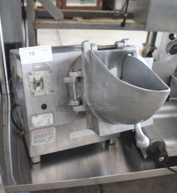 Fleetwood Metal Commercial Countertop Power Hub w/ Pelican Head and Slicing Blade.  Tested and Working! - Image 1 of 9