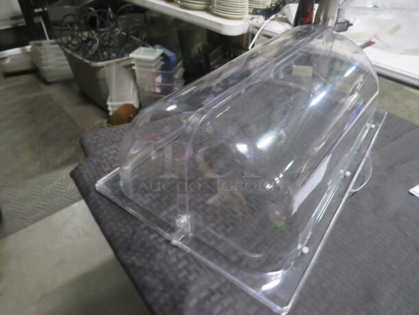 One NEW Full Size Poly Hinged Dome Lid With Handle For Chafers. #PLRCF001R - Image 2 of 3
