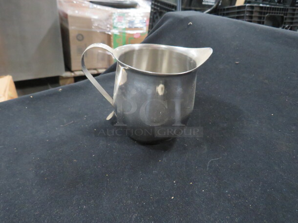 NEW Winco 8oz Bell Creamer. #BCS-8. 3XBID - Image 1 of 1