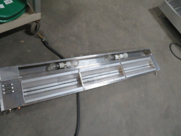 One Apw Wyott Food Warmer. #PDL-48. 120 Volt. 48X10X3 - Image 1 of 2