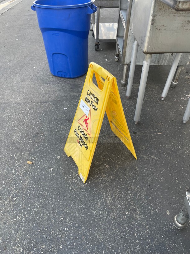 Winco Commercial Wet Floor Yellow Sign  - Image 4 of 5
