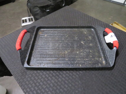 One 18X11 Gustavo Nima Griddle Plate.
