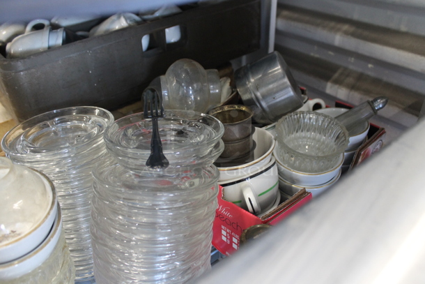 ALL ONE MONEY! Lot of Various Dishes Including Bowls and Vase - Image 3 of 4