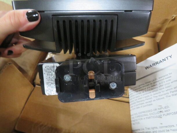 One NEW Juno Trac Master Track Light. # T259L 30K 80CRI PDIM BL. $259.81 - Image 2 of 4