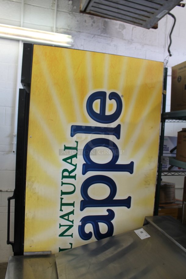 Habco ESM28 Metal Commercial Single Door Reach In Cooler Merchandiser w/ Poly Coated Racks. 115 Volts, 1 Phase. Tested and Powers On But Does Not Get Cold - Image 2 of 8