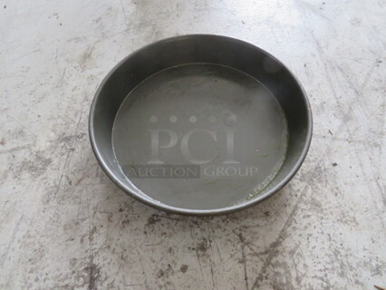 9.5 Inch Round Pans. 10XBID