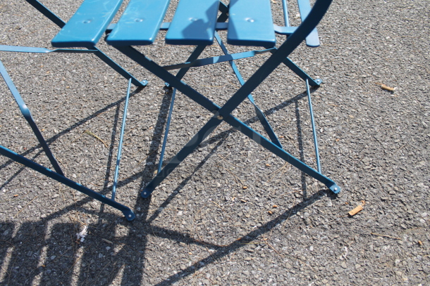 Blue Metal Round Folding Table and 2 Blue Metal Folding Chairs. 23.5x23.5x27.5, 16.5x14.5x32 - Image 5 of 5