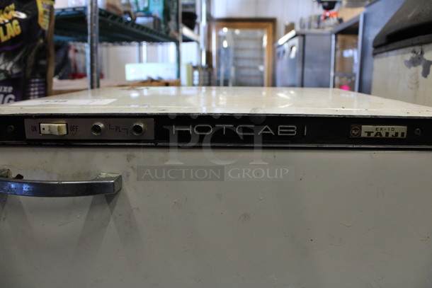 Taiji Model EK-1D Metal 2 Door Hot Cab Holding Cabinet. 115 Volts, 1 Phase. 18x16x19.5. Tested and Working! - Image 4 of 5