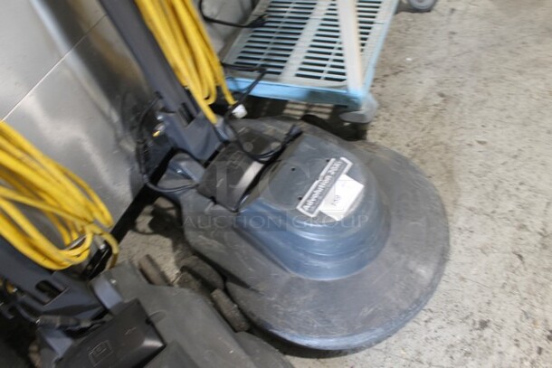 Nilfisk Advance Advolution 20XP Commercial Floor Buffer Burnisher. 208 Volts, 1 Phase. 24x32x45. Tested and Working! - Image 4 of 7