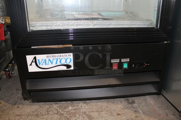 BRAND NEW SCRATCH AND DENT! Avantco 178GDC15HCB Metal Commercial Single Door Reach In Cooler Merchandiser w/ Poly Coated Racks. 115 Volts, 1 Phase. Tested and Working! - Image 4 of 9