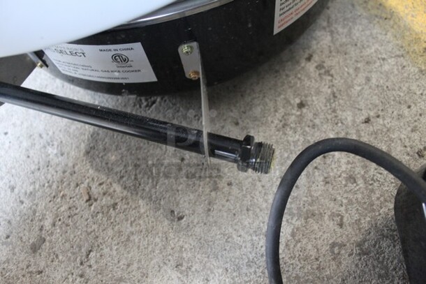 BRAND NEW SCRATCH AND DENT! Emperor's Select 478EGRC140NG Metal Commercial Countertop Natural Gas Powered Rice Cooker. 28,000 BTU. Tested and Working! - Image 10 of 10