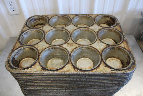 12 Metal 12 Cup Muffin Baking Pans. 18x13.5x1.5. 12 Times Your Bid!